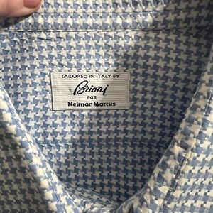 Brioni for Neiman Marcus men’s R 16.5 cotton dress shirt.